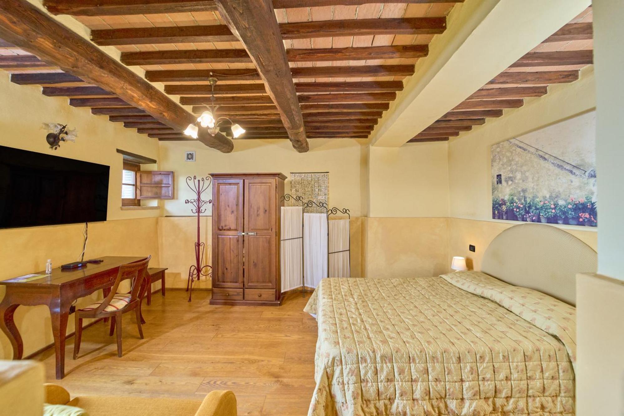 Borgo Fastelli Aparthotel Sarteano Exterior photo