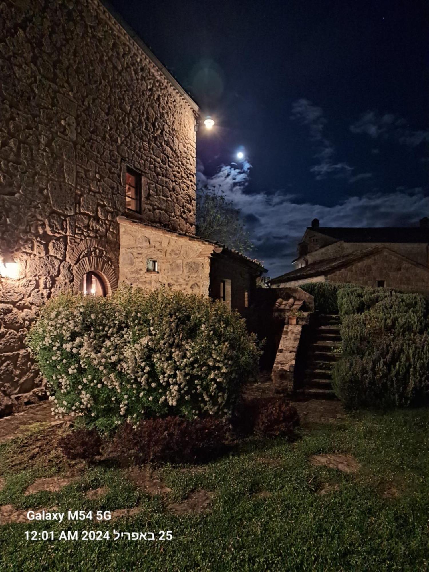 Borgo Fastelli Aparthotel Sarteano Exterior photo