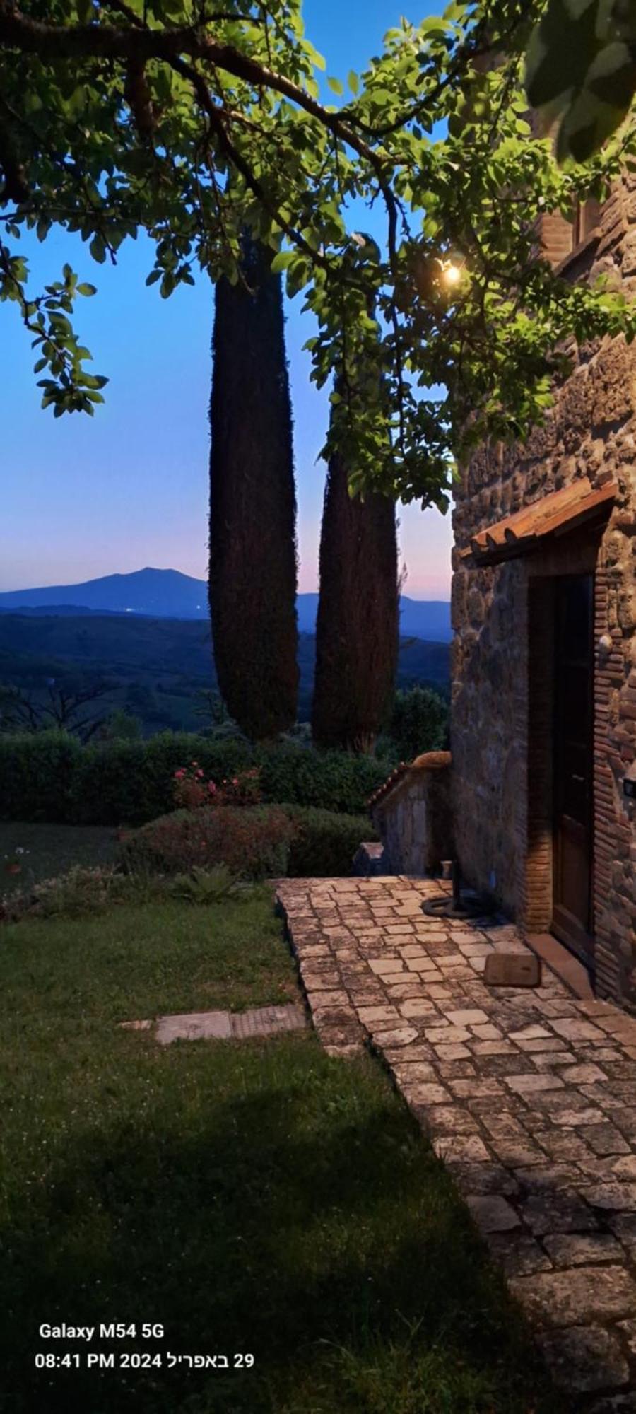 Borgo Fastelli Aparthotel Sarteano Exterior photo