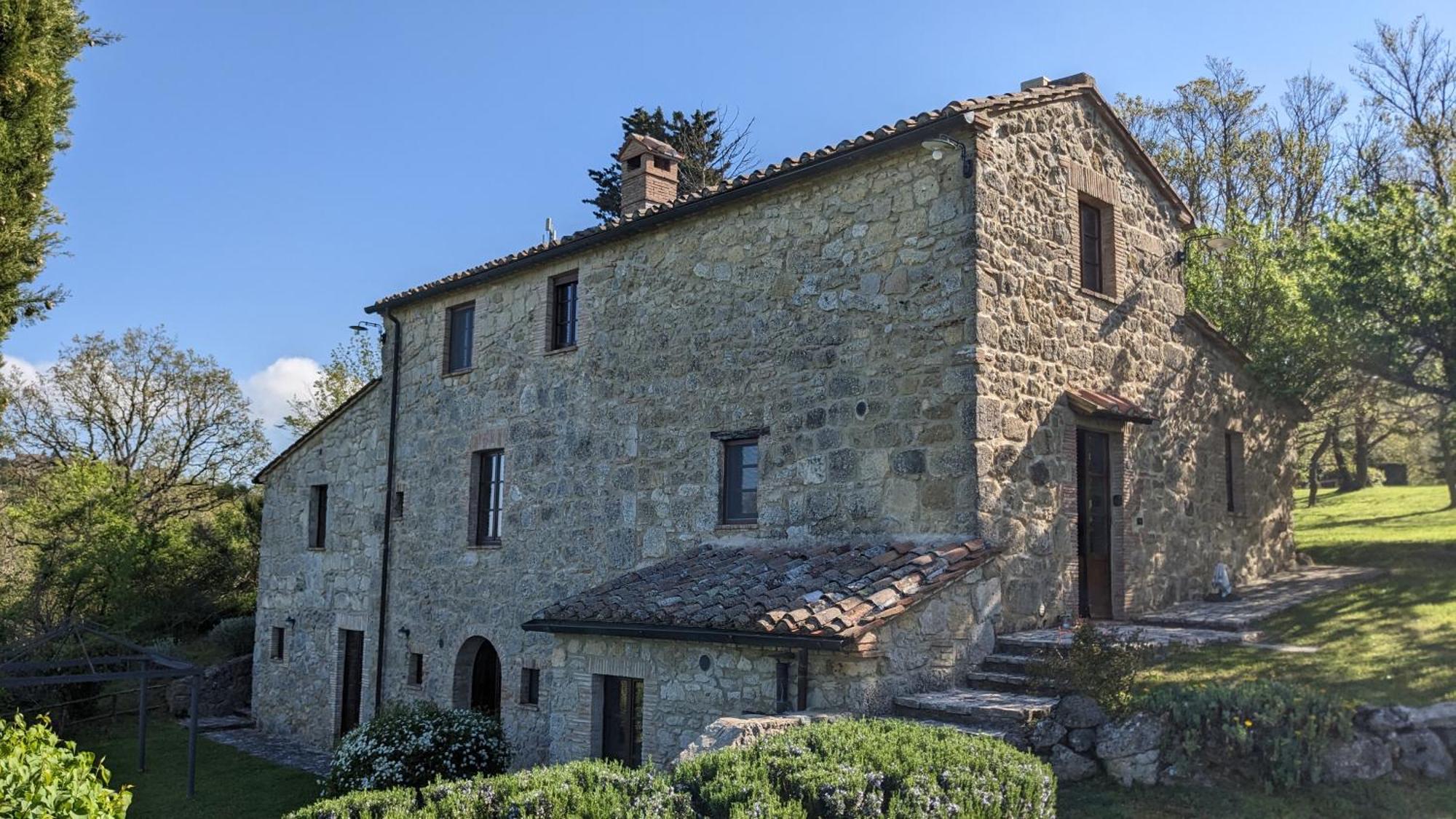 Borgo Fastelli Aparthotel Sarteano Exterior photo