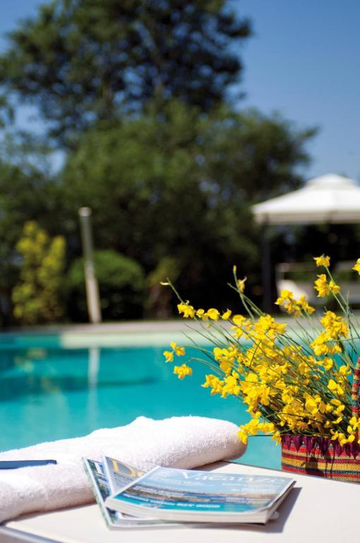 Borgo Fastelli Aparthotel Sarteano Exterior photo